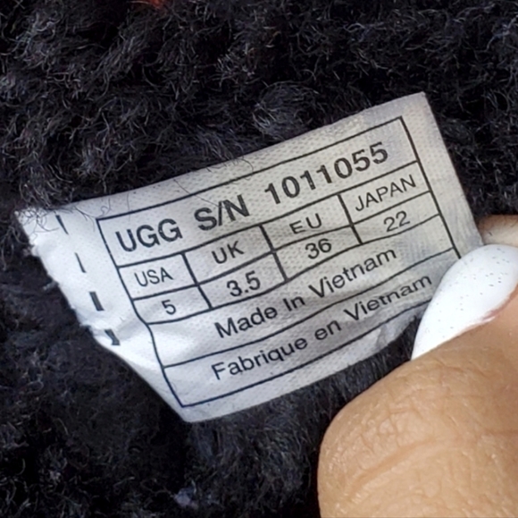 UGG Mini Bailey Leather Braid Bow Swarovski Black Boots Metal Logo Wmn Sz 5/ 36 - Picture 2 of 13